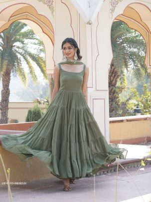 Mehendi Attractive Sleeveless Faux Georgette Readymade Gown