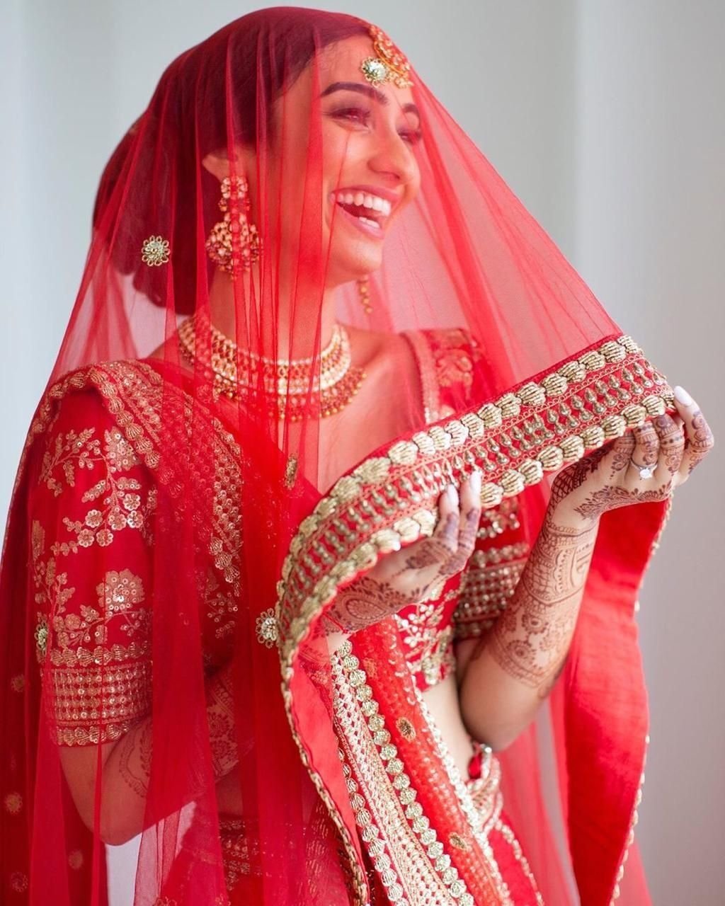 Different Dupatta Styles for Brides to Try On Her Big Day – Fabfunda