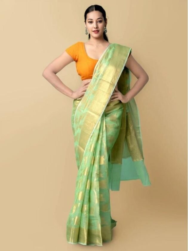 Straight Pallu Draping Style