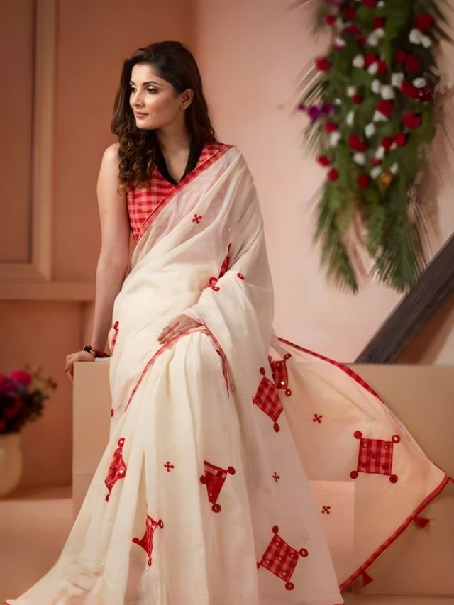 Top 20 Saree Blouse Designs for Printed Sarees