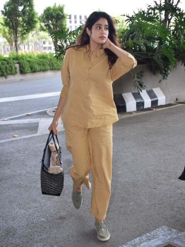 Janhvi Kapoor in Co ord Sets Wearing Shoes Janhvi Kapoor in Co-ord Sets Wearing Shoes
