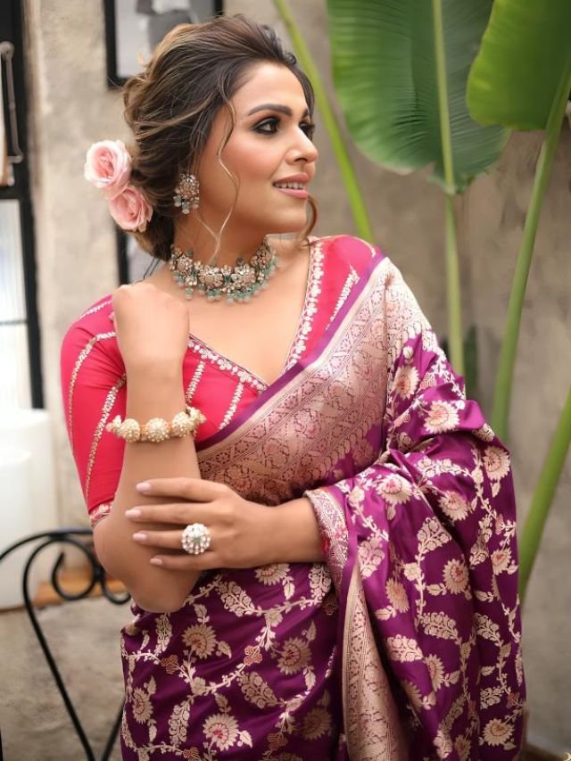 Banarasi Elegance in Breathable Semi Cotton Black Saree –For All Wedding Celebrations main image 0