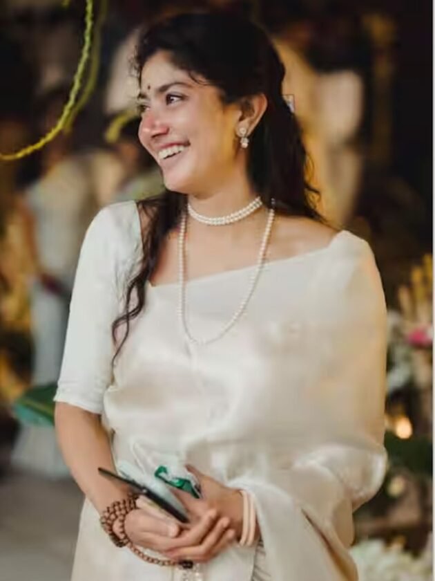 Sai Pallavi in white satin saree Sai Pallavi in white satin saree
