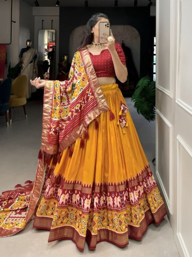 Front Cowl Drape Navratri lehenga choli Front Cowl Drape Navratri lehenga choli