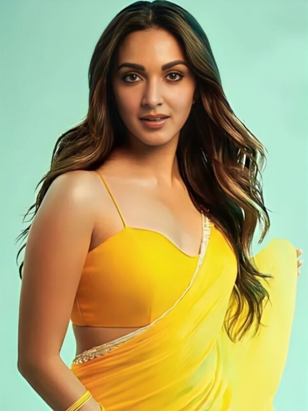 Kiara in Yellow Color Saree Kiara in Yellow Color Saree