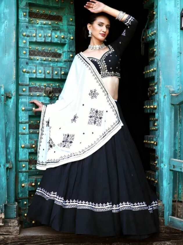 Navratri Lehenga Choli with Oxidized Silver Choker Navratri Lehenga Choli with Oxidized Silver Choker