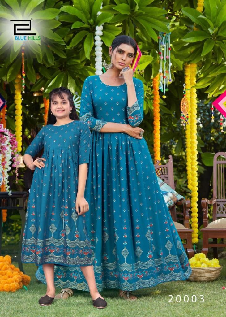 Pin by RB3 Creations No 1 Seer Varisa on my collection | Mom daughter  matching dresses, Long frock designs, Kids designer dresses