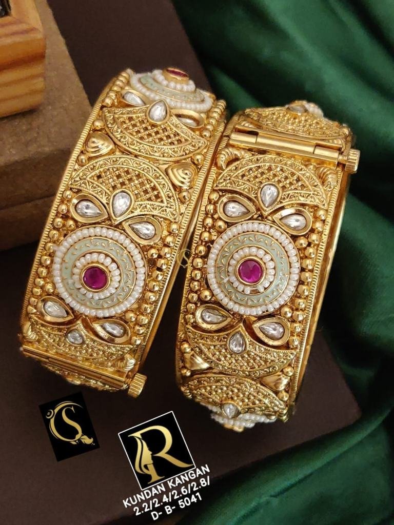 Kundan Kangan Designer Buy Kundan Style White Moti Rajwadi Bangles