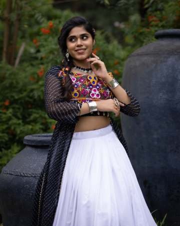 6 meter Flair  Black Colour Navratri Lehenga