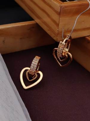 AD Heart Shape Gold Plated Diamond Earring