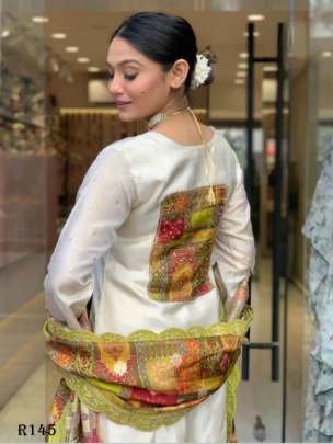 Attractive Chanderi Kurtis Set With Beautiful Dupatta