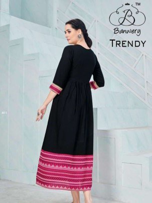 Banwery Trendy Flair Style Simple Black Kurti