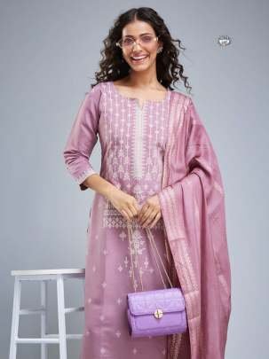 Beautiful Designer Chanderi Kurtis Set With Inner