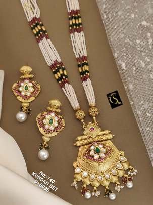 Beautiful Earrings With High Quality Brass Gold Rajwadi Mina Pendant Set