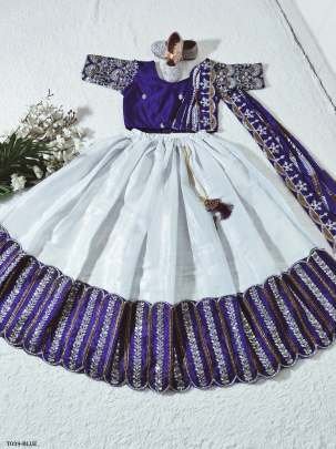 Beautiful Embroidered Kids Lehanga Choli With Fancy Dupatta