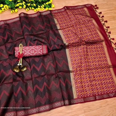 Beautiful Maroon Soft Tussar Silk Sarees With ZigZag Pattern with Weaving Border