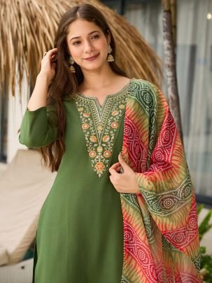 Beautiful Mehandi Kurti Pant Set