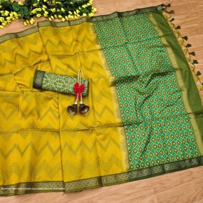 Beautiful Yellow and Green Soft Tussar Silk Sarees With ZigZag Pattern with Weaving Border