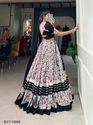 Black And White Traditional Navaratri Pure Cotton Lehenga Choli