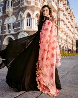 Black Beautiful Flared Floor touch Gown with Organza Dupatta