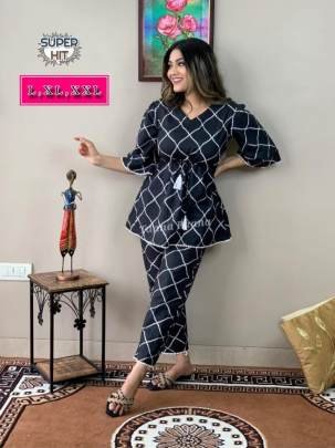 Black color SWARNA  Hevay Rayon co ord set