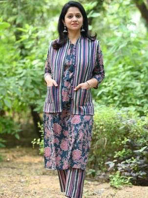 Blue Flower Printed Pure Cotton Kurtis With Stipe Printed Koti