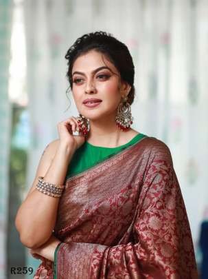 Brown Banarasi Soft Silk Weaving Saree