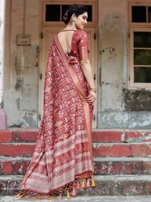 Brown Digital Printed Rich Pallu Pure Silk Saree With Dual Tone Tassels
