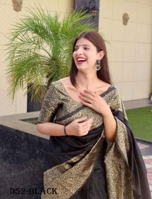 Comfortable Banarasi Silk Black Saree for Weddings