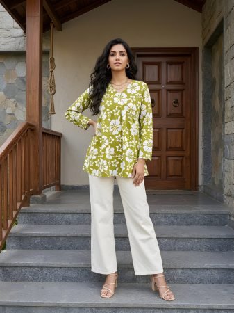 Cotton Printed V-Neck Elegant Daily Wear Top