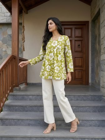 Cotton Printed V-Neck Elegant Daily Wear Top