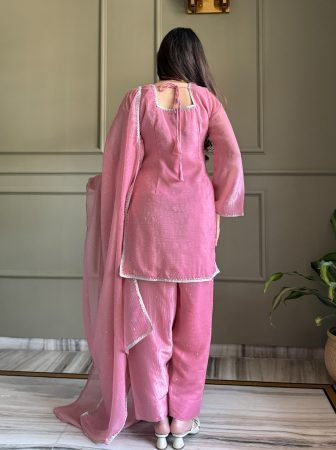Crunchy Silk Pink Suit Set With Siroski Work