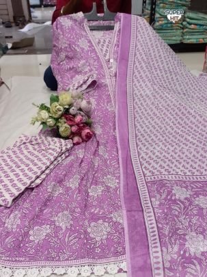 Cut Long Kurti  and  Lace work with Mal Mal Dupatta kurti sets