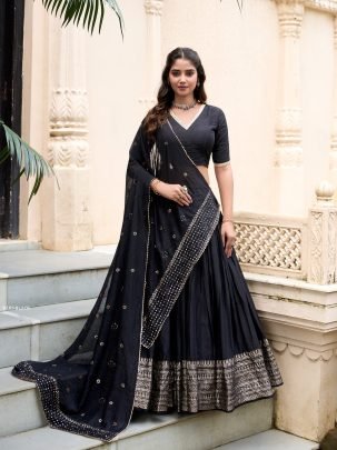 Designer Black Traditional Lehenga Set With Graceful Pallu