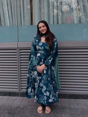 Designer Chinon Silk muslin suit with Beautiful Two shaded dupatta