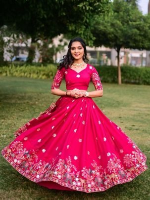 Designer Pink Heavy Lehenga Choli With Dupatta