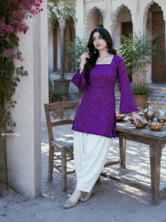 Elegant Purple Bandhani Print Straight Kurti With Comfortable Cotton Farsi Pant