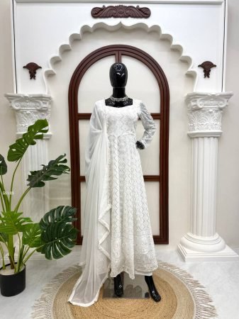 Elegant White Embroidered Gown Suit Set for Festive Wear