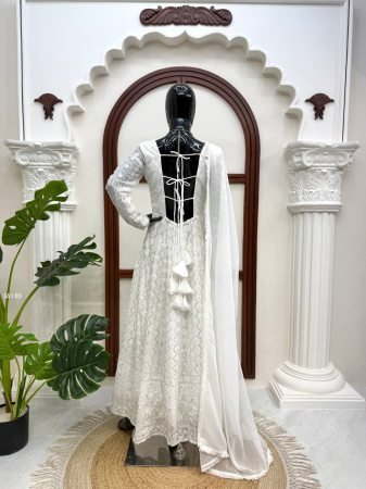Elegant White Embroidered Gown Suit Set for Festive Wear