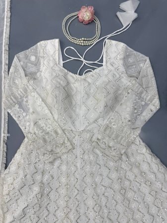 Elegant White Embroidered Gown Suit Set for Festive Wear
