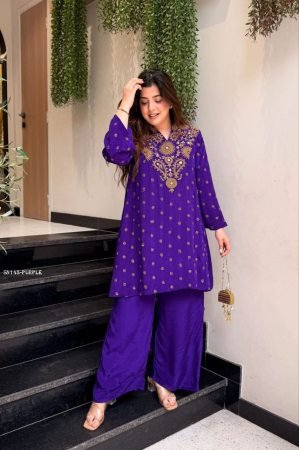 Elegant Womens Embroidered Kurta Pant Ethnic Set