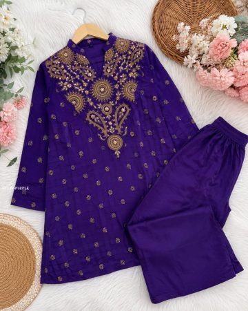 Elegant Womens Embroidered Kurta Pant Ethnic Set