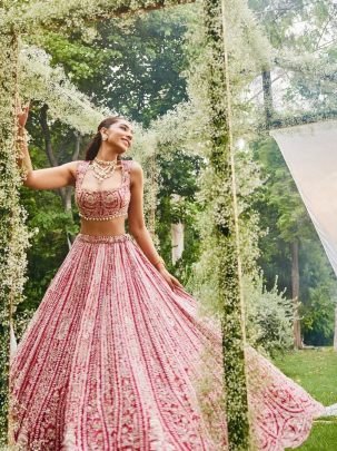 Elegent Bridal Wear Fuax Georgette With Sequence Work Pink Lehenga