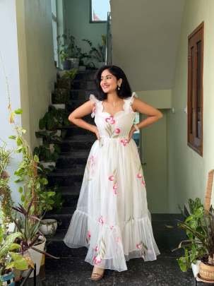 Elegent White Cotton Floral Print One Piece Dress