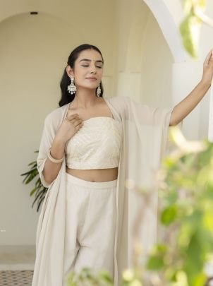 Elegent White Ready To Wear Indowestern Dress With Gotta Patti Work