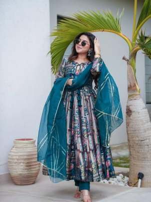 Exclusive Bottle Green Chinon Silk Suits Set With Gorgeous Dupatta