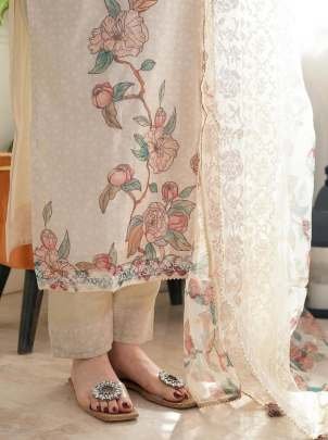 Exclusive Off White Delicate Printed Linen Cotton Kurtis Set