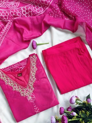 Exclusive Pink Bandhani Printed Kurti Pant With Dupatta