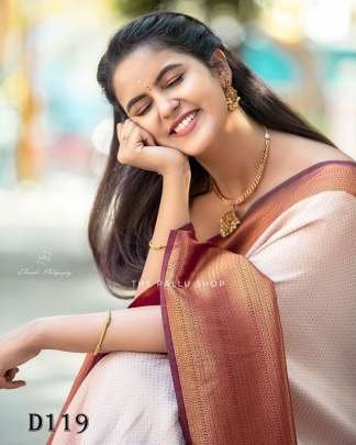 Fancy Banarasi Soft Silk Saree With Beautiful Work