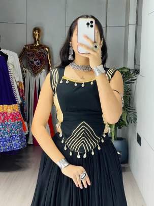 Fancy Navratri Lehenga Pure Rayon Cotton With Designer Top